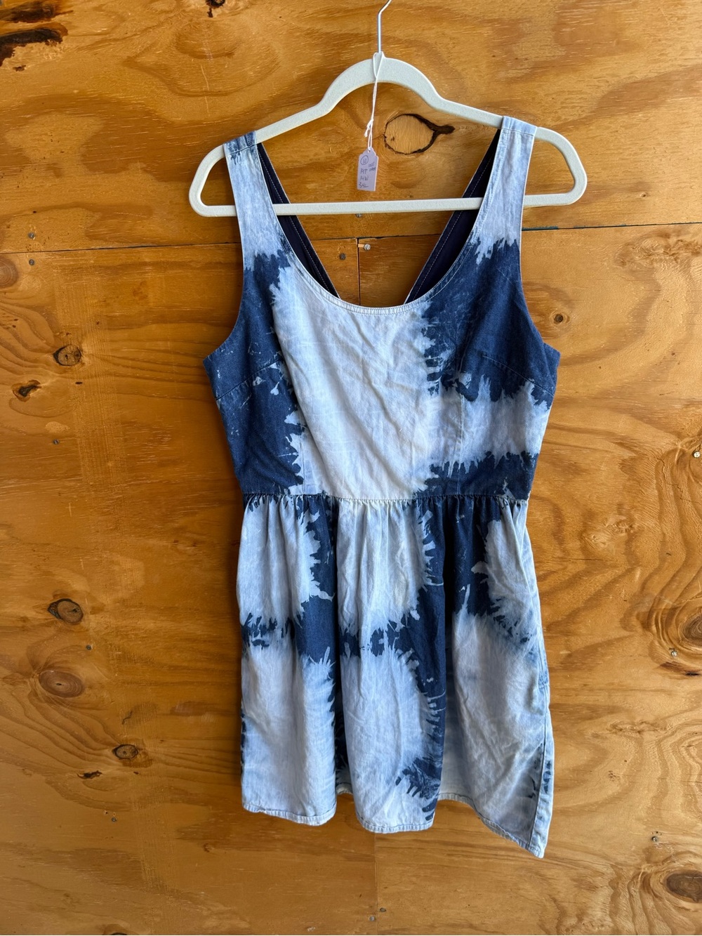 American Eagle Outfitters Blue and White Tie-Dye Mini Dress • ladies 10 • cotton